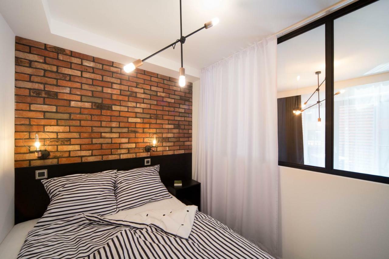 Nowoczesne Apartamenty W Centrum Krakowa Luaran gambar