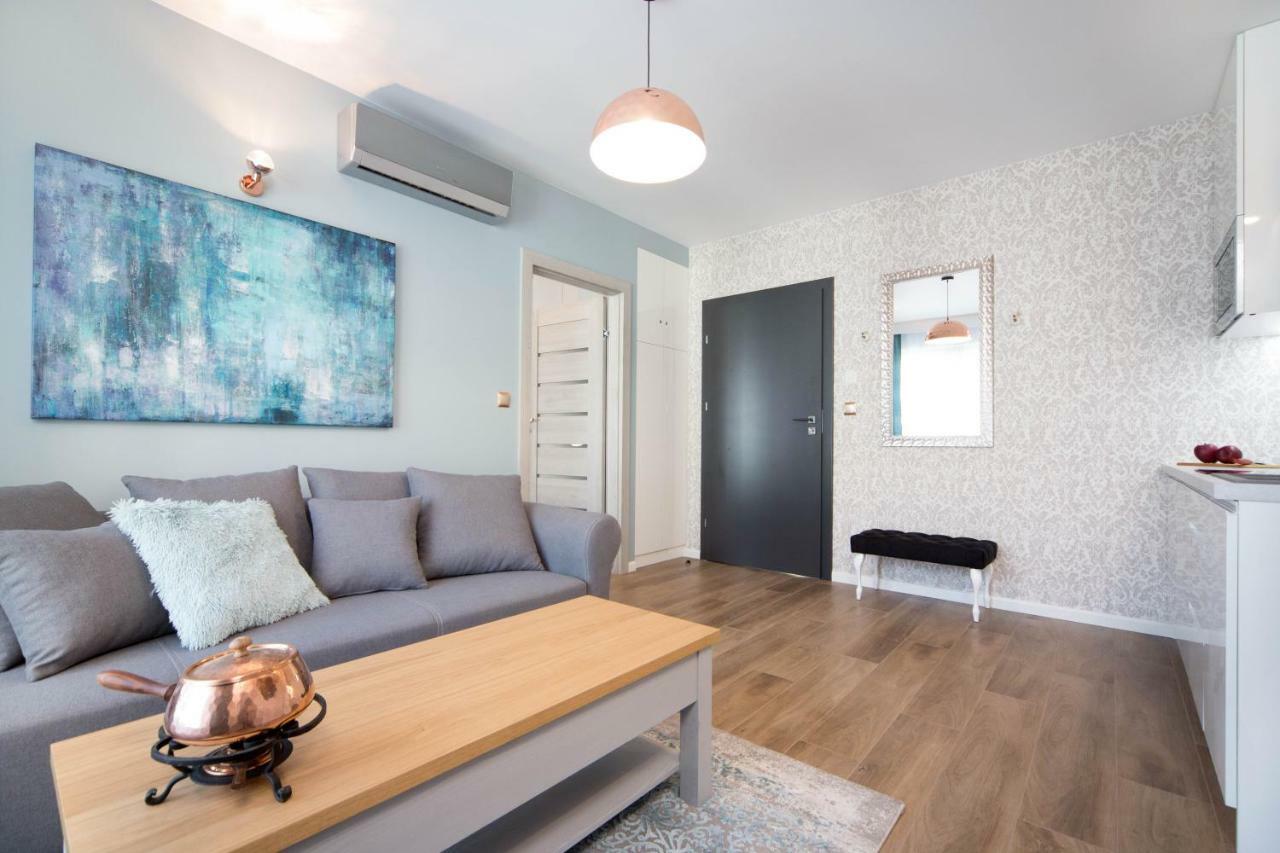 Nowoczesne Apartamenty W Centrum Krakowa Luaran gambar