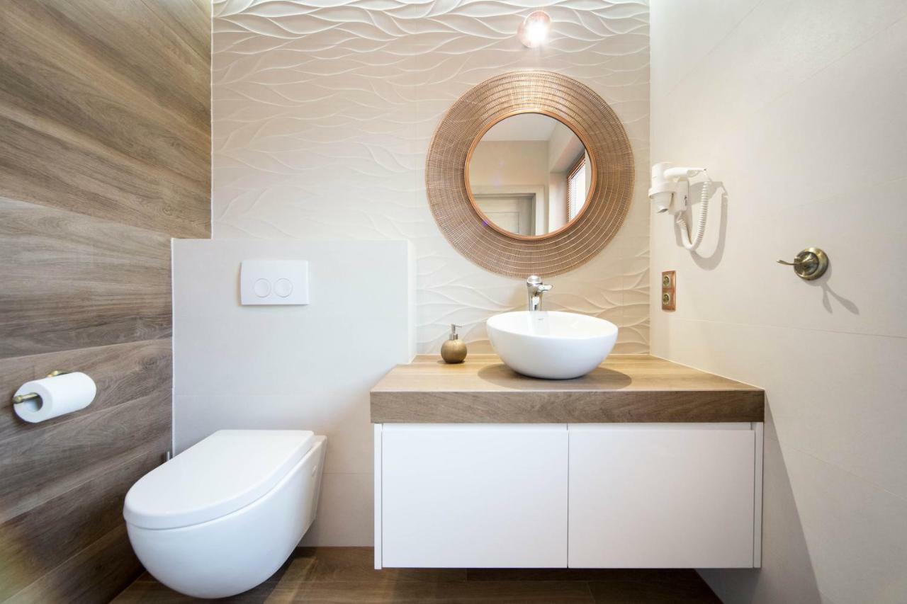 Nowoczesne Apartamenty W Centrum Krakowa Luaran gambar